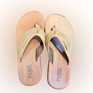 Flojos Ryan Flip Flops Men’s Size 10 Tan Cushioned Comfort Arch Support Sandals